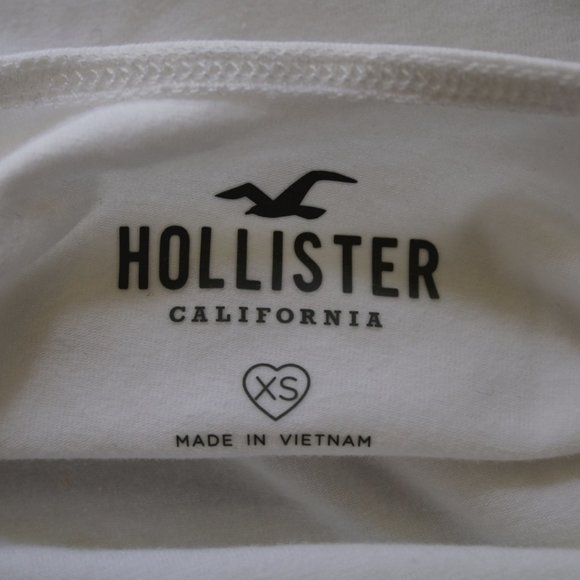 White Low Back Long Sleeve Cropped T-Shirt, Hollister - Picture 5 of 8